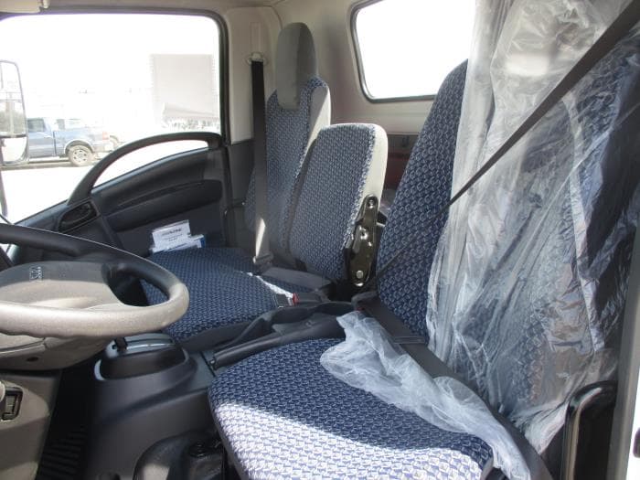 2026 Isuzu NQR — photo 13