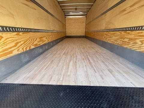 2025 Peterbilt 536 — photo 7