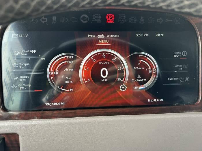 2023 Peterbilt 389 — photo 6