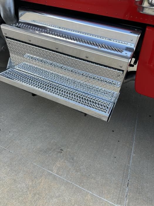 2022 Peterbilt 389 — photo 17
