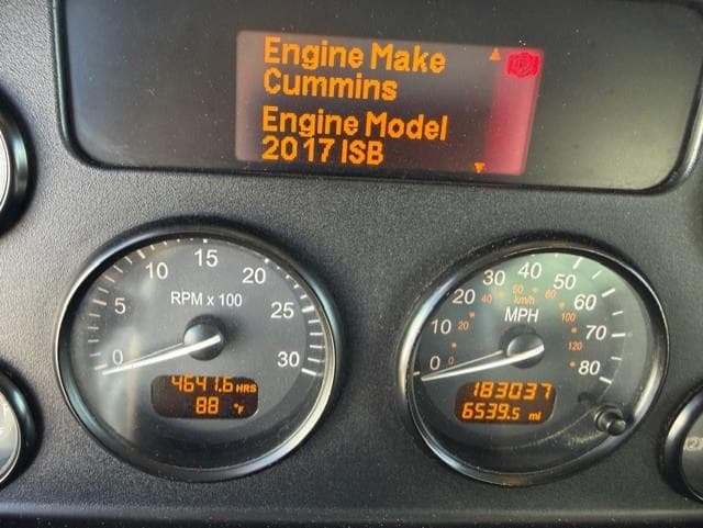 2020 Peterbilt 337 — photo 15