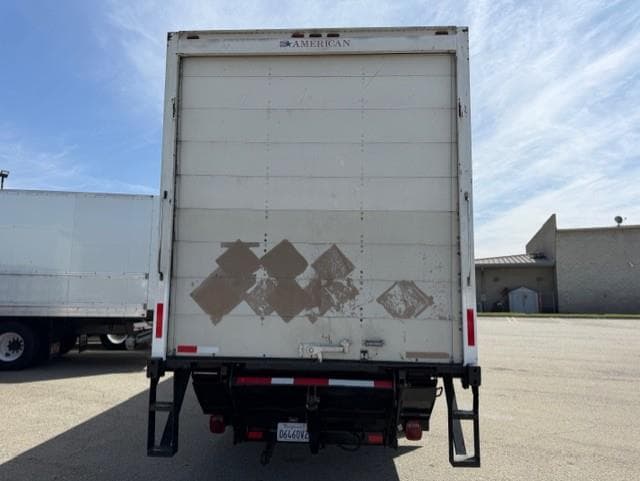 2020 Peterbilt 337 — photo 7