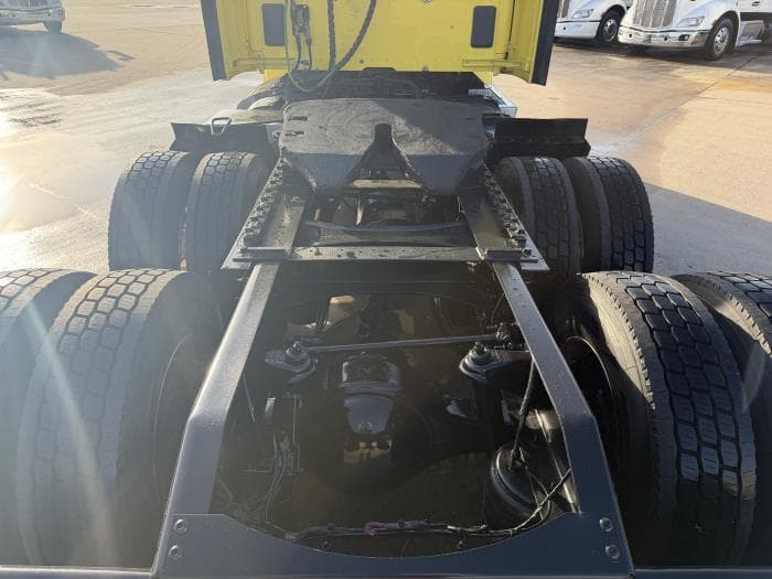 2023 Peterbilt 579 — photo 14