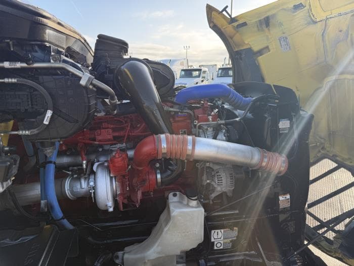2023 Peterbilt 579 — photo 20