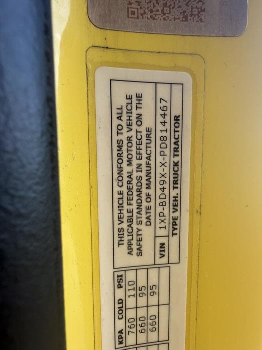 2023 Peterbilt 579 — photo 27
