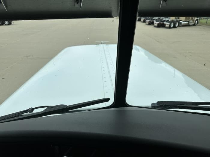 2023 Peterbilt 389 — photo 22