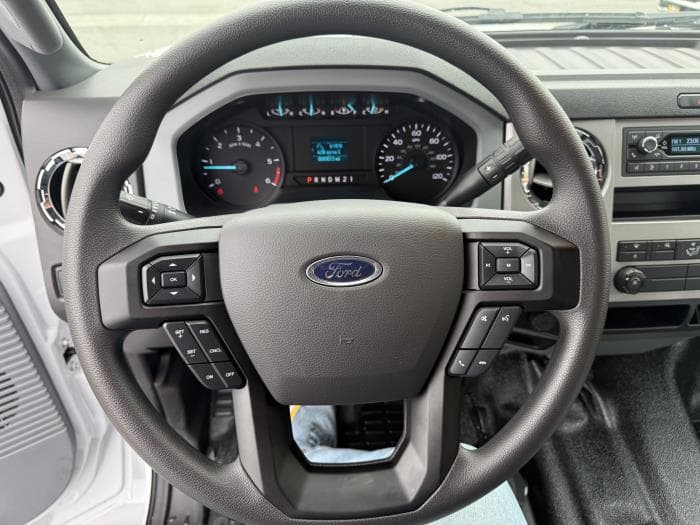 2027 Ford F-750 — photo 16