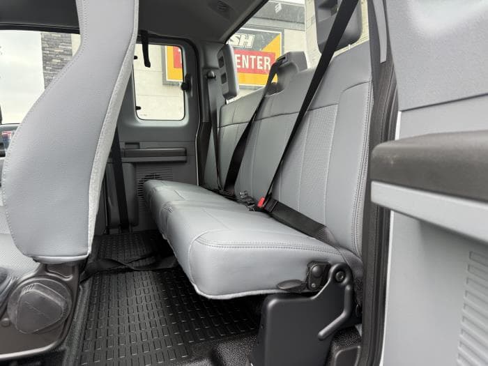 2027 Ford F-750 — photo 10