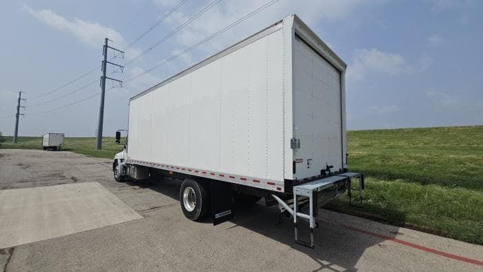 2025 Hino L6 in Dallas, TX — photo 5