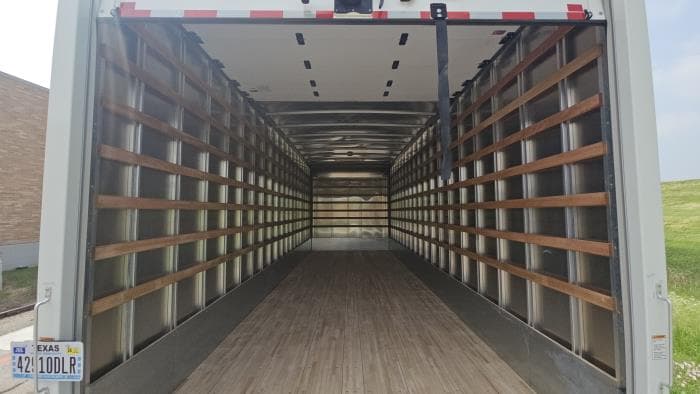 2025 Hino L6 in Dallas, TX — photo 10