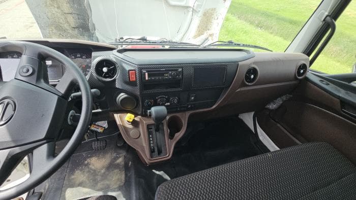 2025 Hino L6 in Dallas, TX — photo 28