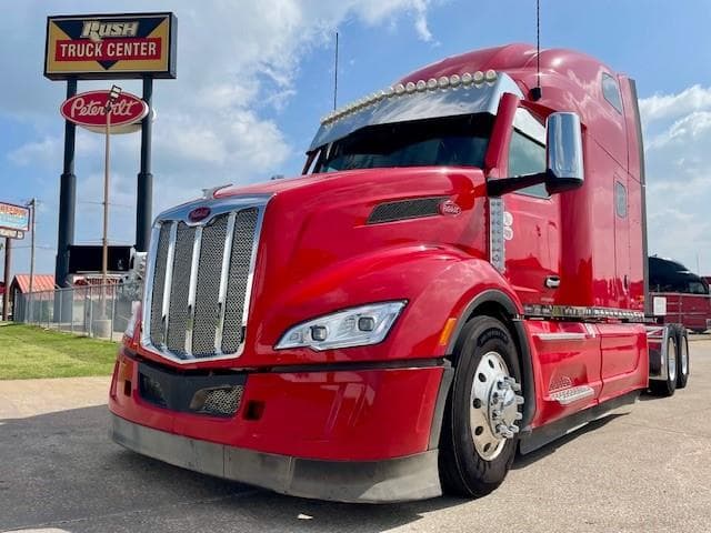 2026 Peterbilt 579 in Tulsa, OK — photo 2