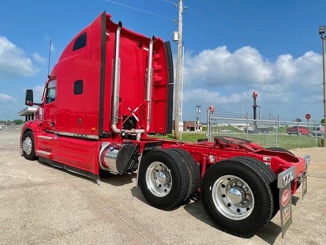 2026 Peterbilt 579 in Tulsa, OK — photo 7