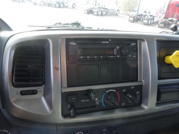 2020 Hino 268 — photo 19