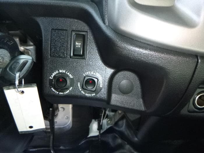 2020 Hino 268 — photo 20
