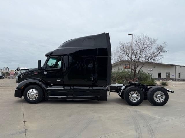 2022 Peterbilt 579 — photo 4