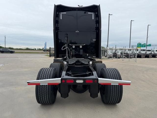 2022 Peterbilt 579 — photo 7