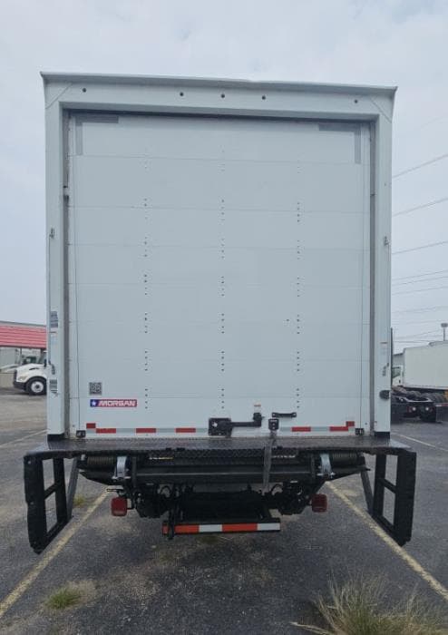 2022 Kenworth T270 — photo 5