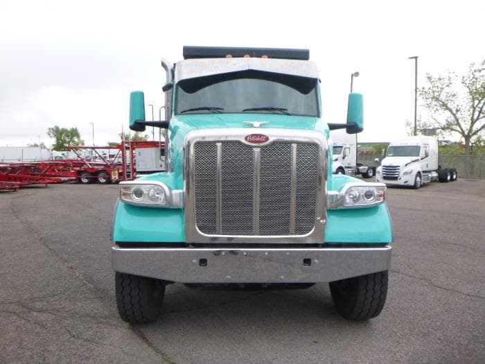 2022 Peterbilt 567 — photo 4