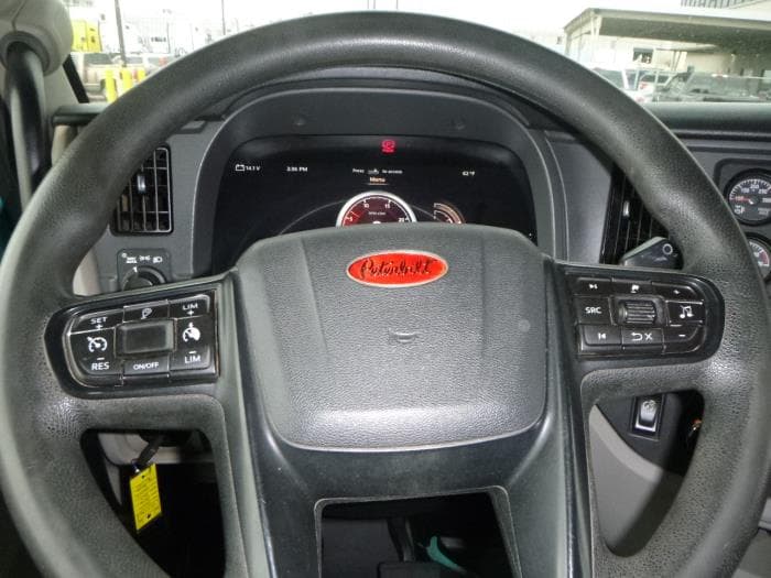 2022 Peterbilt 567 — photo 25