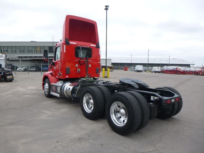 2020 Peterbilt 579 — photo 6