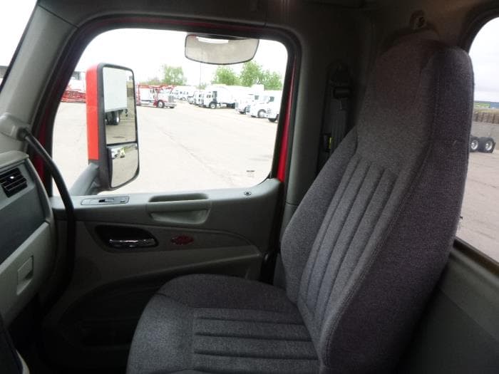 2020 Peterbilt 579 — photo 17