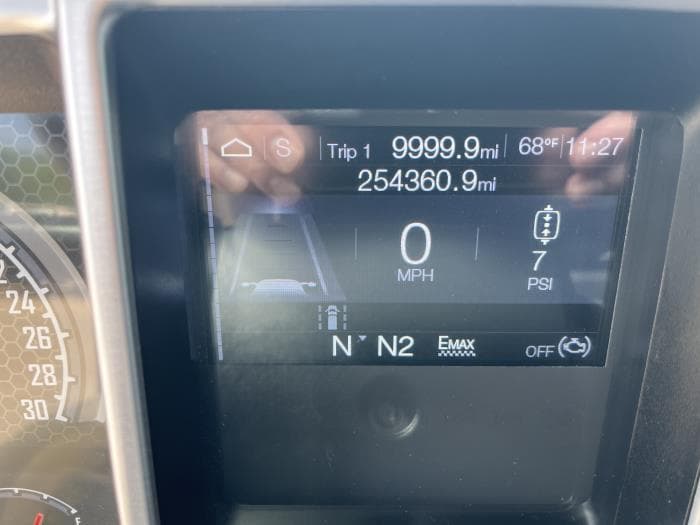 2022 Mack Anthem — photo 14