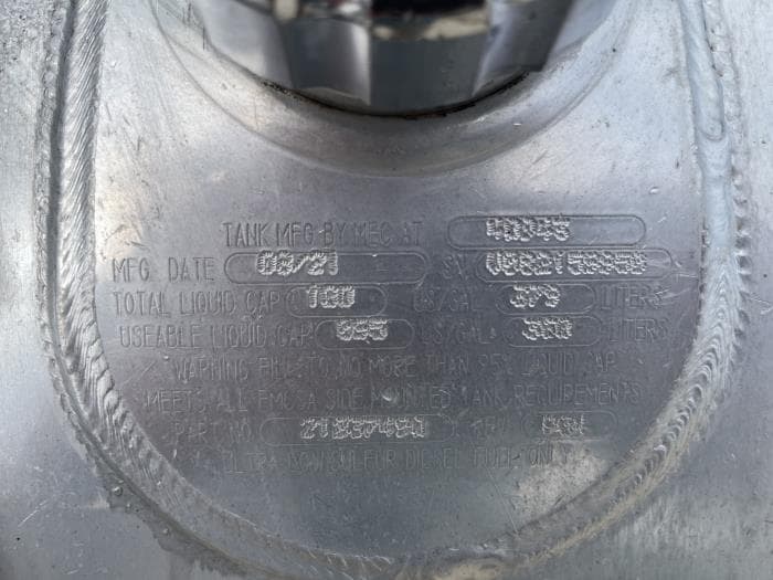 2022 Mack Anthem — photo 4