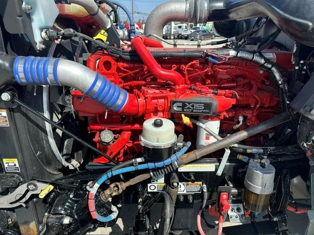 2020 Peterbilt 389 — photo 13