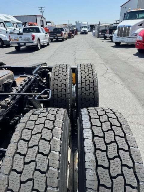 2024 International LT — photo 12