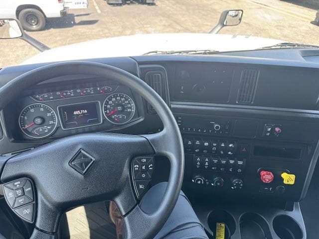 2024 International LT — photo 15