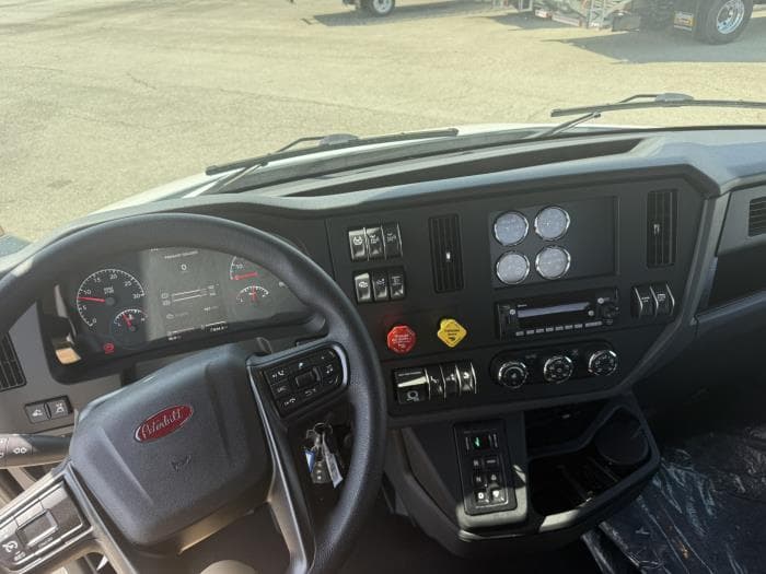 2026 Peterbilt 548 in Fontana, CA — photo 14