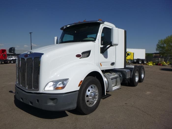 2021 Peterbilt 579