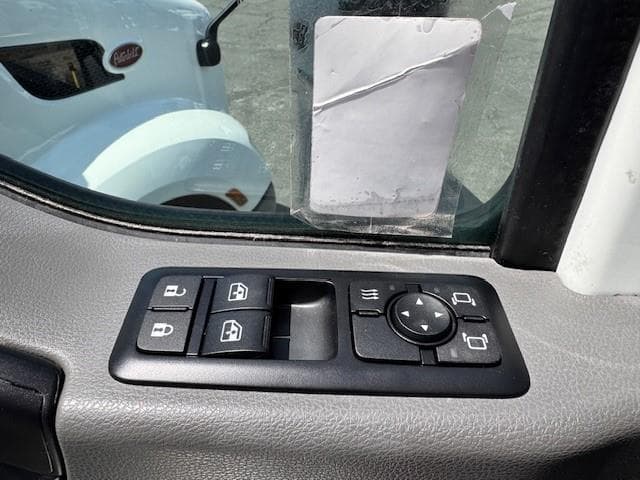2024 International LT — photo 13