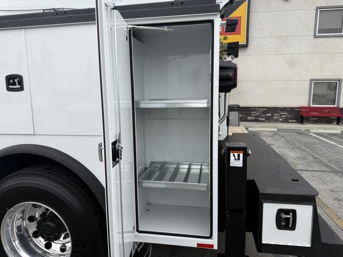 2026 Ford F-750 — photo 15