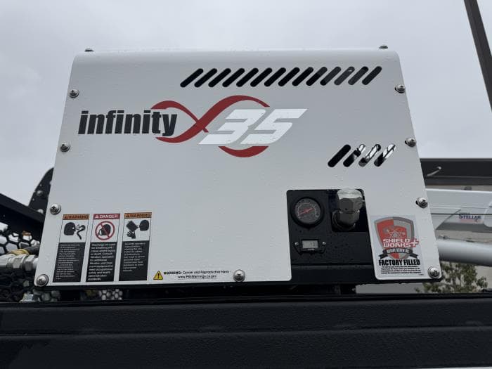2026 Ford F-750 — photo 29