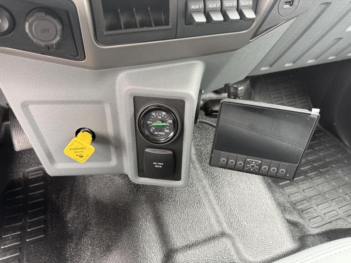 2026 Ford F-750 — photo 39