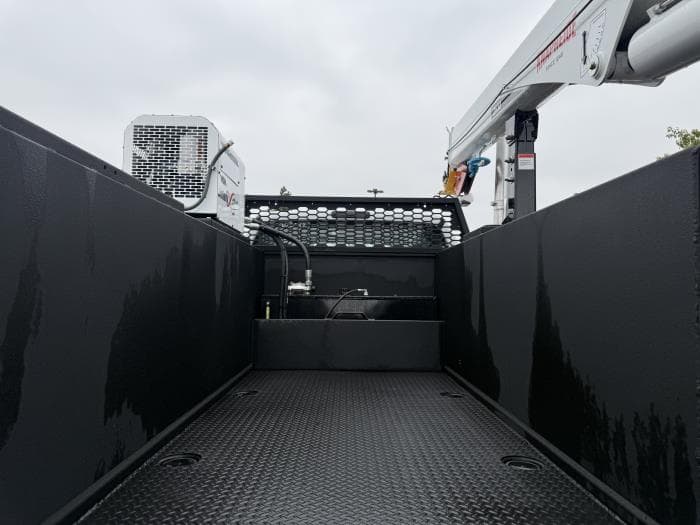 2026 Ford F-750 — photo 18