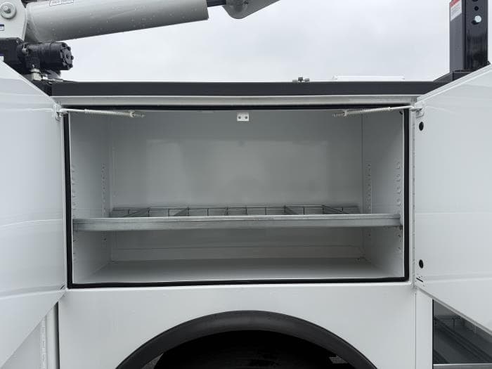 2026 Ford F-750 — photo 22