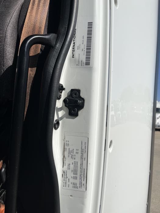 2022 International LT — photo 13
