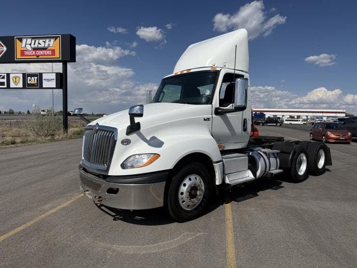 2021 International LT — photo 2