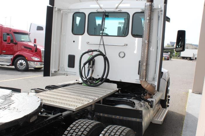 2022 Peterbilt 579 — photo 8
