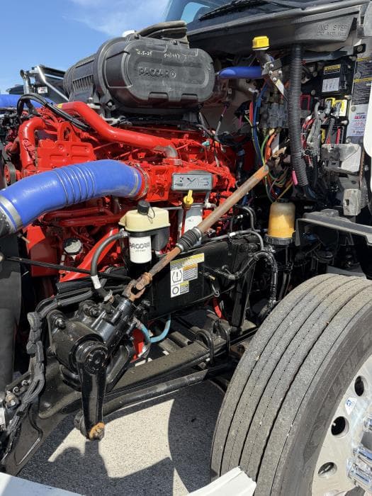 2022 Peterbilt 579 — photo 7