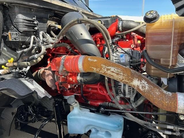2024 International LT — photo 17