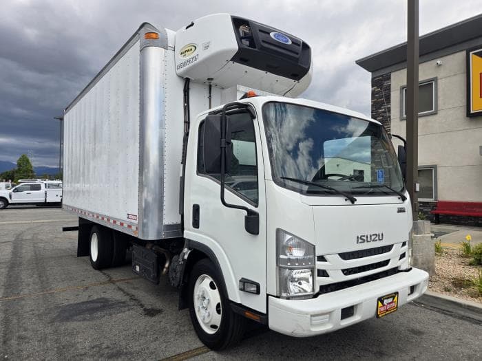 2019 Isuzu NQR — photo 9