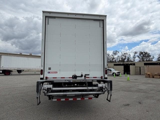 2022 Kenworth T270 — photo 6