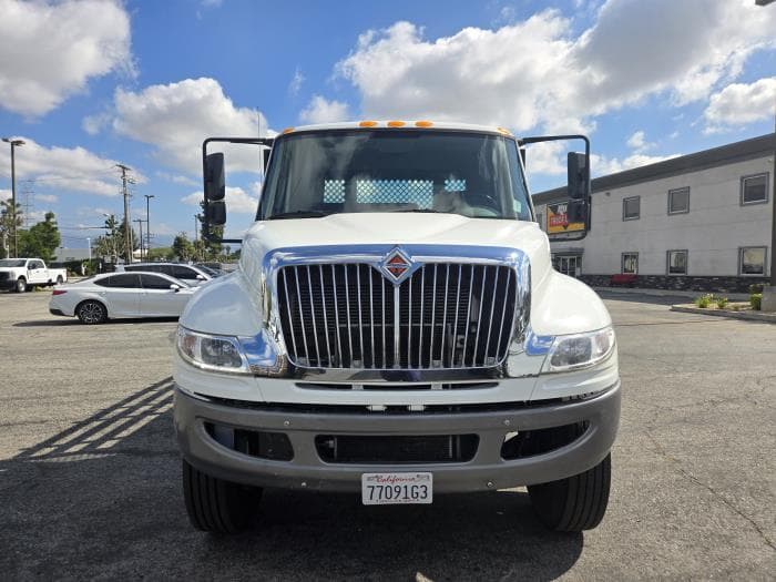 2019 International 4300 — photo 3