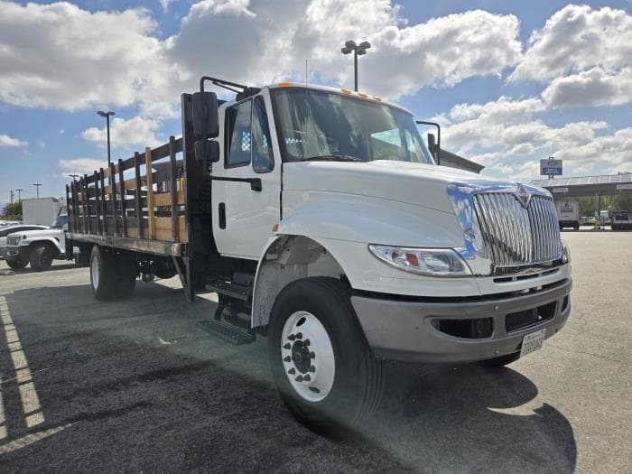 2019 International 4300 — photo 4