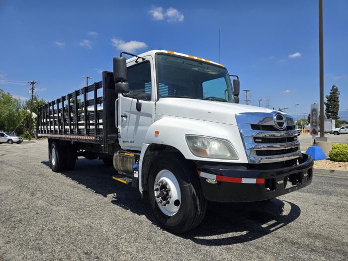 2019 Hino 268 — photo 5