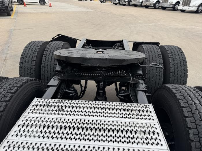 2023 Peterbilt 567 — photo 15